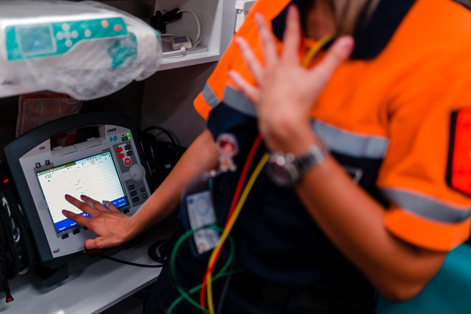 Sa resuscitezi cu lacrimile curgandu-ti si sa POTI sa faci asta!